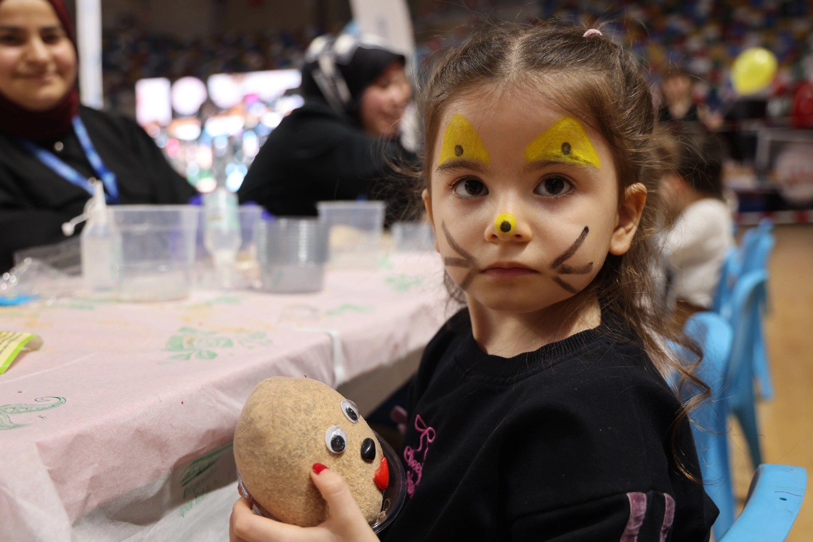 "Okula Bi&rsquo; Mola", İzmit'te salona sığmadı