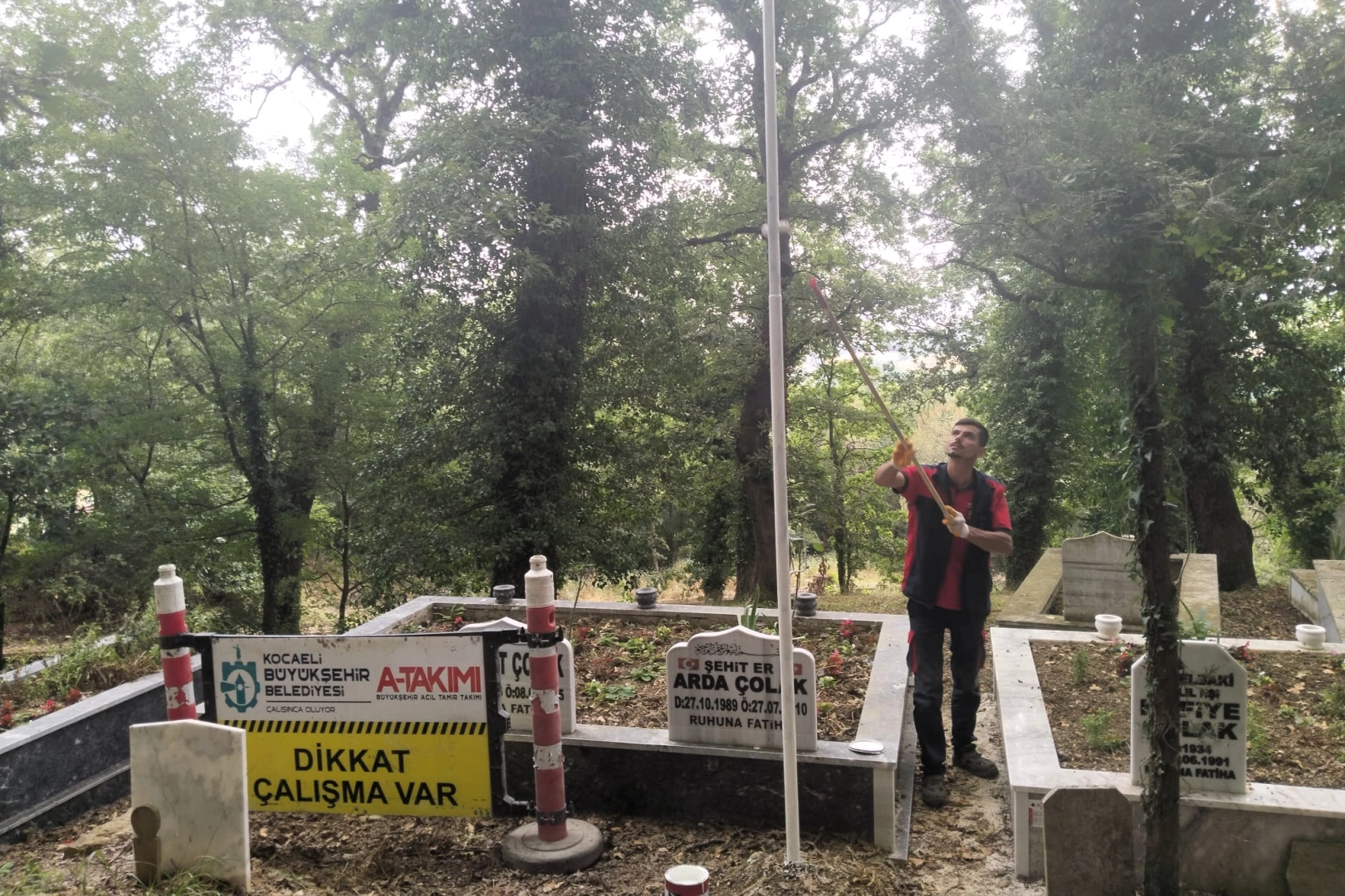 Kocaeli'de Hakkaniye Şehitliği&rsquo;ne B&uuml;y&uuml;kşehir'den anlamlı dokunuş
