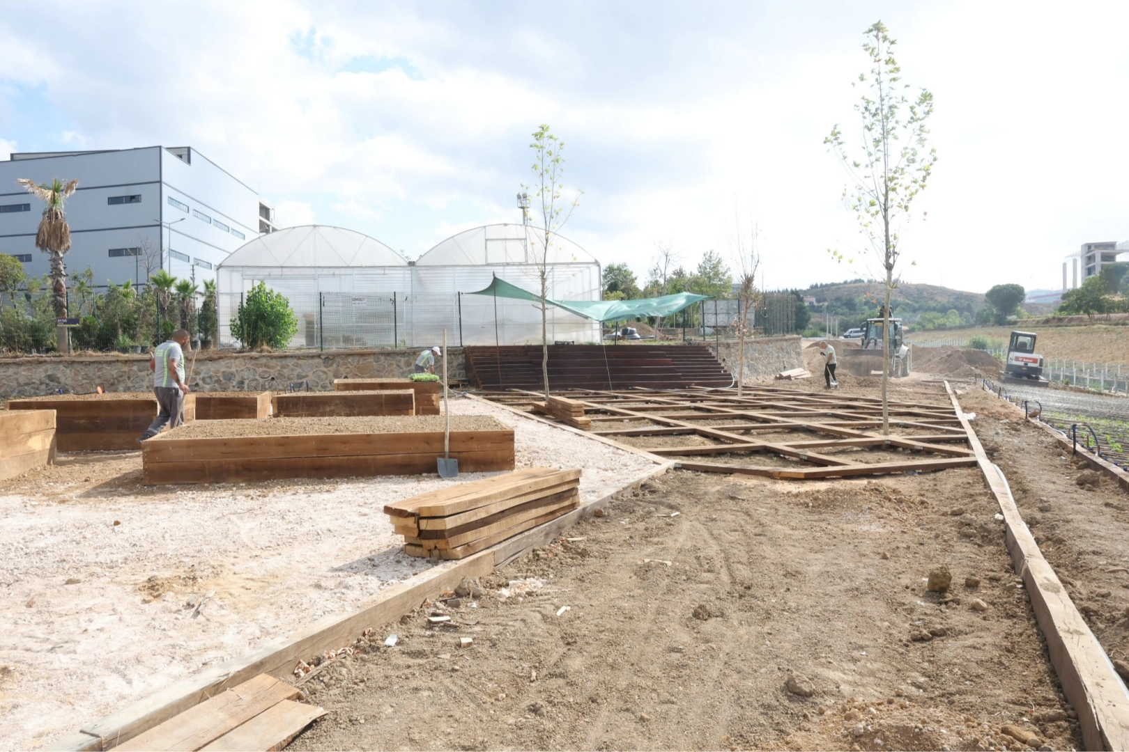  Bah&ccedil;em &Ccedil;ayırova projesine yakın mercek