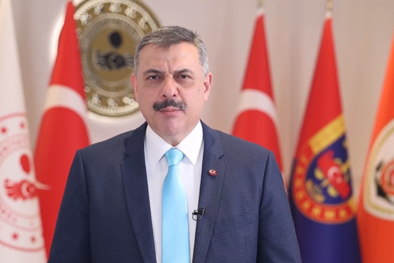 Bakan &Ccedil;ift&ccedil;i'den terfi ve atama mesajı