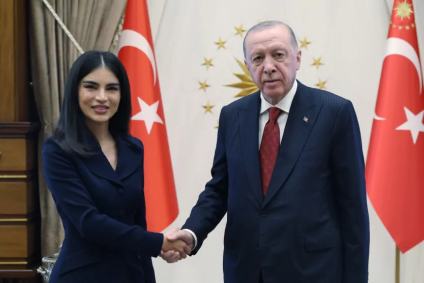 K&uuml;lliye&rsquo;de diplomatik temas