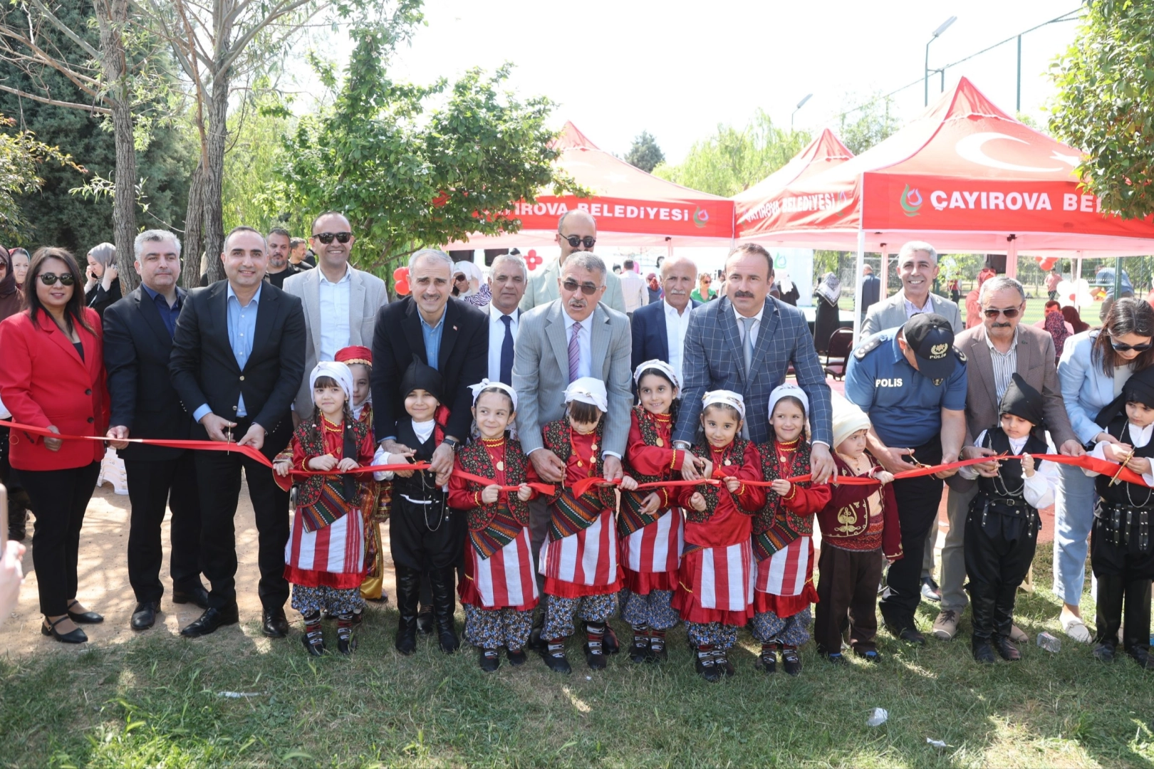 &Ccedil;ayırova&rsquo;da geleneksel &ccedil;ocuk neşesi
