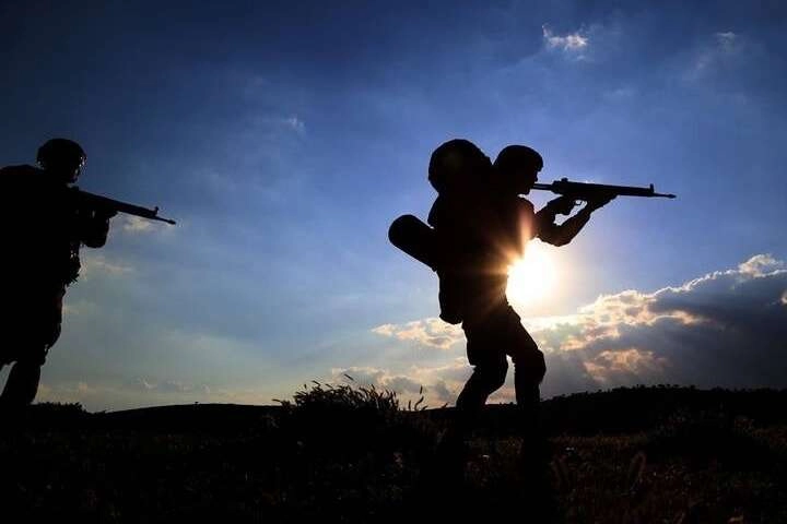 MSB: Sınırda 205 kişi yakalandı! 3 ter&ouml;rist teslim oldu