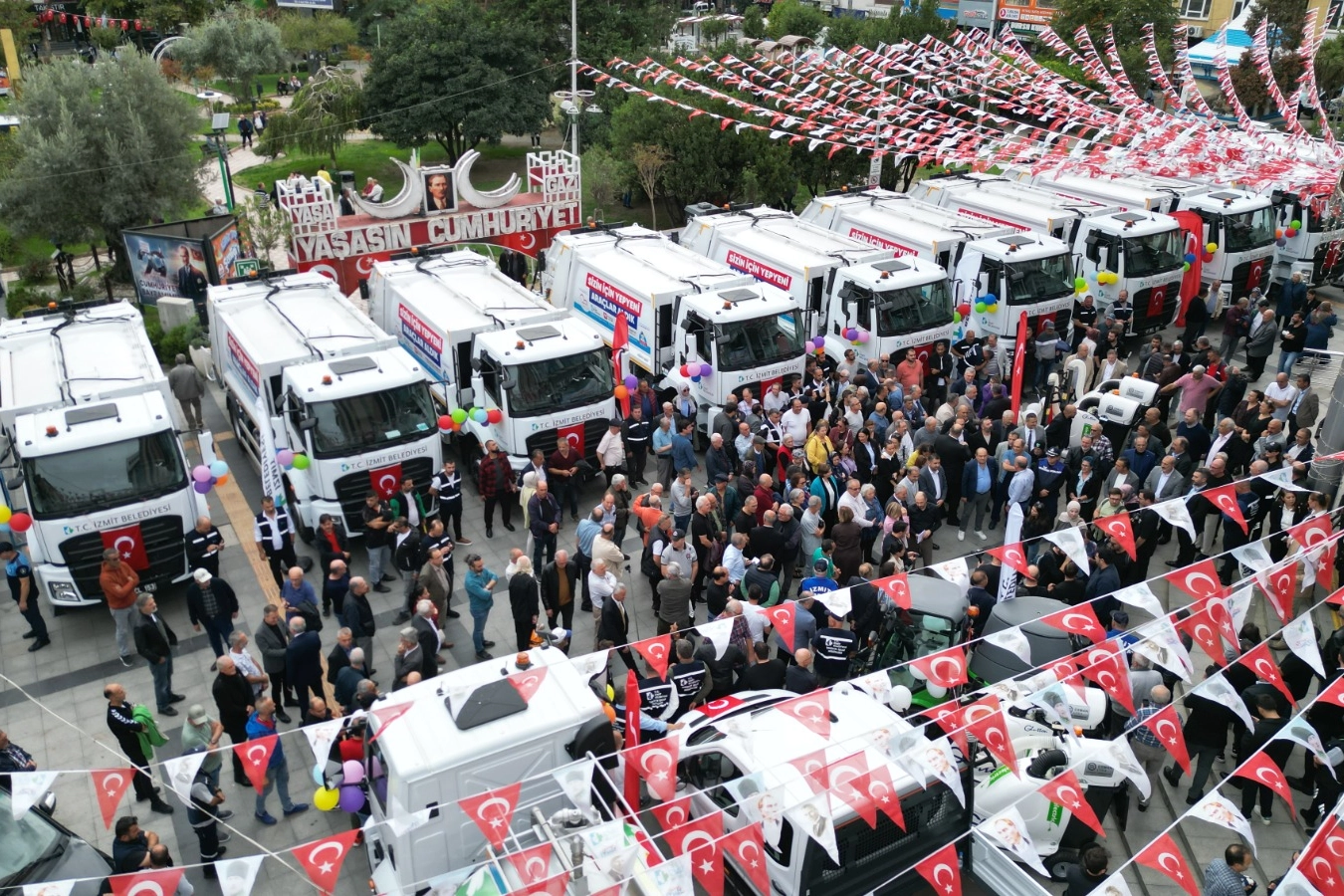 İzmit Belediyesi ara&ccedil; filosunu g&uuml;&ccedil;lendirdi