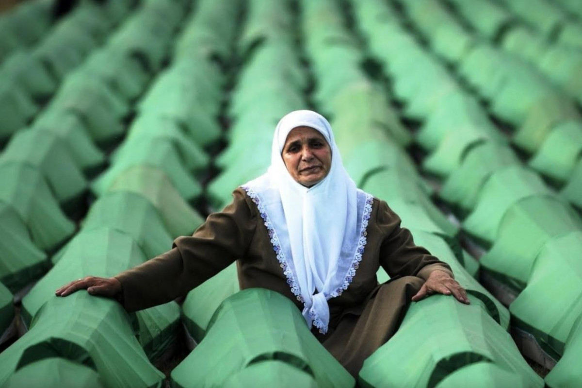 29. yılında Srebrenitsa Katliamı