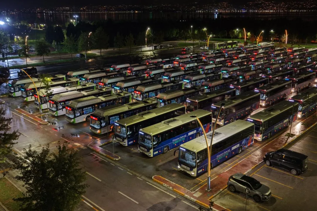 Kocaeli UlaşımPark dev zirve i&ccedil;in yola &ccedil;ıktı