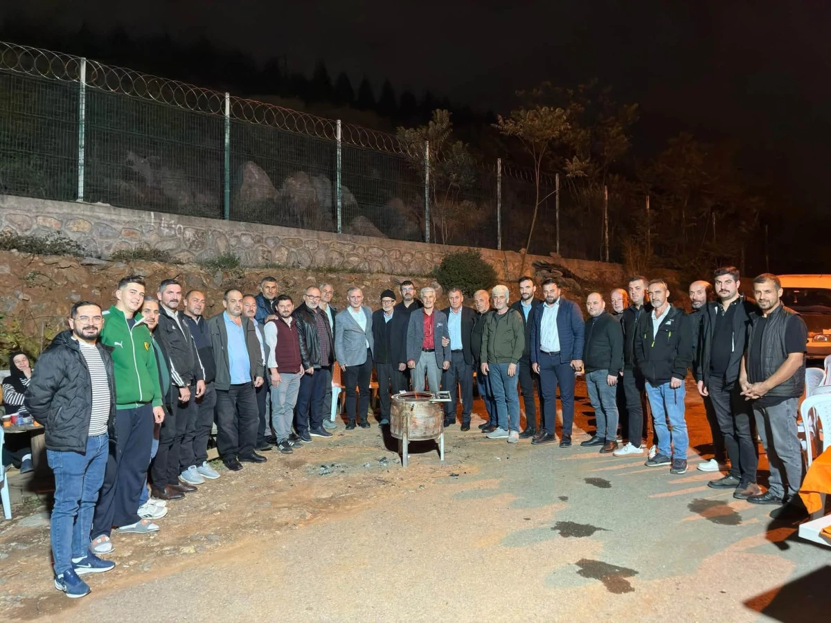 AK Parti Gebze&rsquo;den H&uuml;rriyet Mahallesi&rsquo;nde G&ouml;n&uuml;l Buluşması