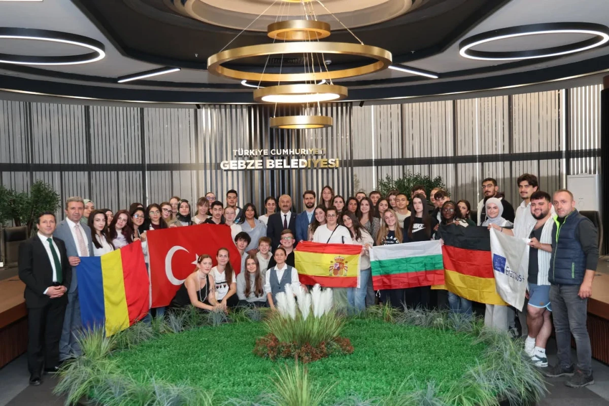  B&uuml;y&uuml;kg&ouml;z Erasmus &Ouml;ğrencileriyle Buluştu