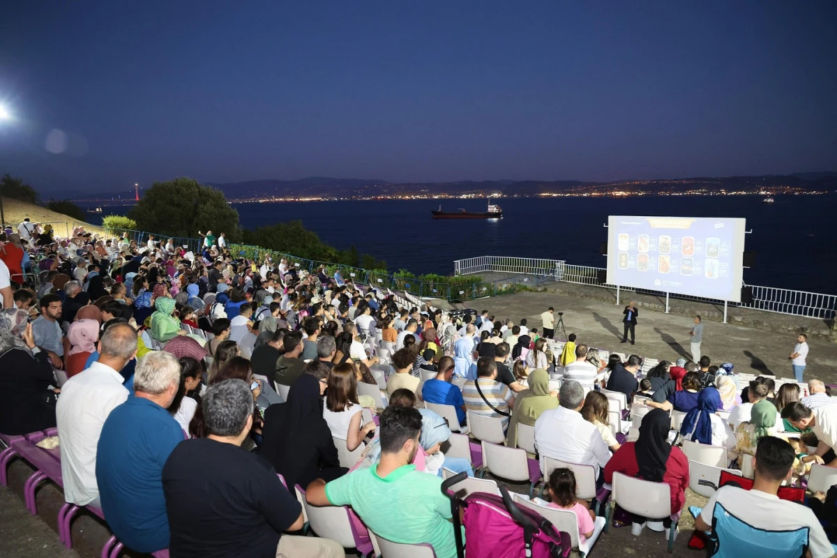 Eskihisar Kalesi K&uuml;lt&uuml;r Sanat Akşamları Başladı Gebzelilerden Etkinliğe Yoğun İlgi