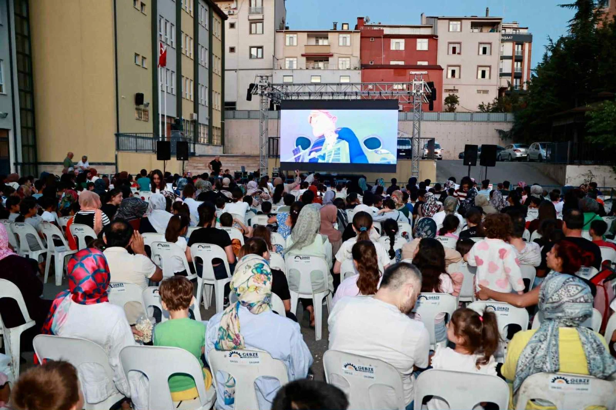 Gebze&rsquo;de &ldquo;Mahallemde Sinema Var&rdquo; Etkinlikleri Devam Ediyor