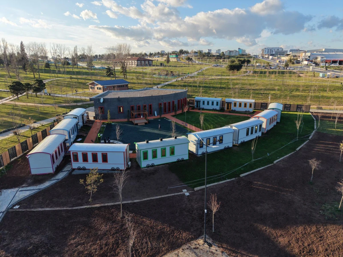 Gebzeli &Ccedil;ocuklara M&uuml;jde: Lokomotif &Ccedil;ocuk K&ouml;y&uuml; G&uuml;n Sayıyor!