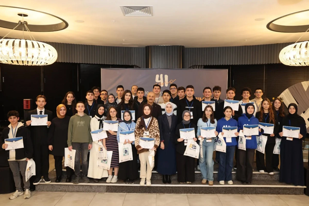 Gebze&rsquo;nin &ldquo;41 Gen&ccedil;&rdquo; Lideri Sertifikalarını Aldı!