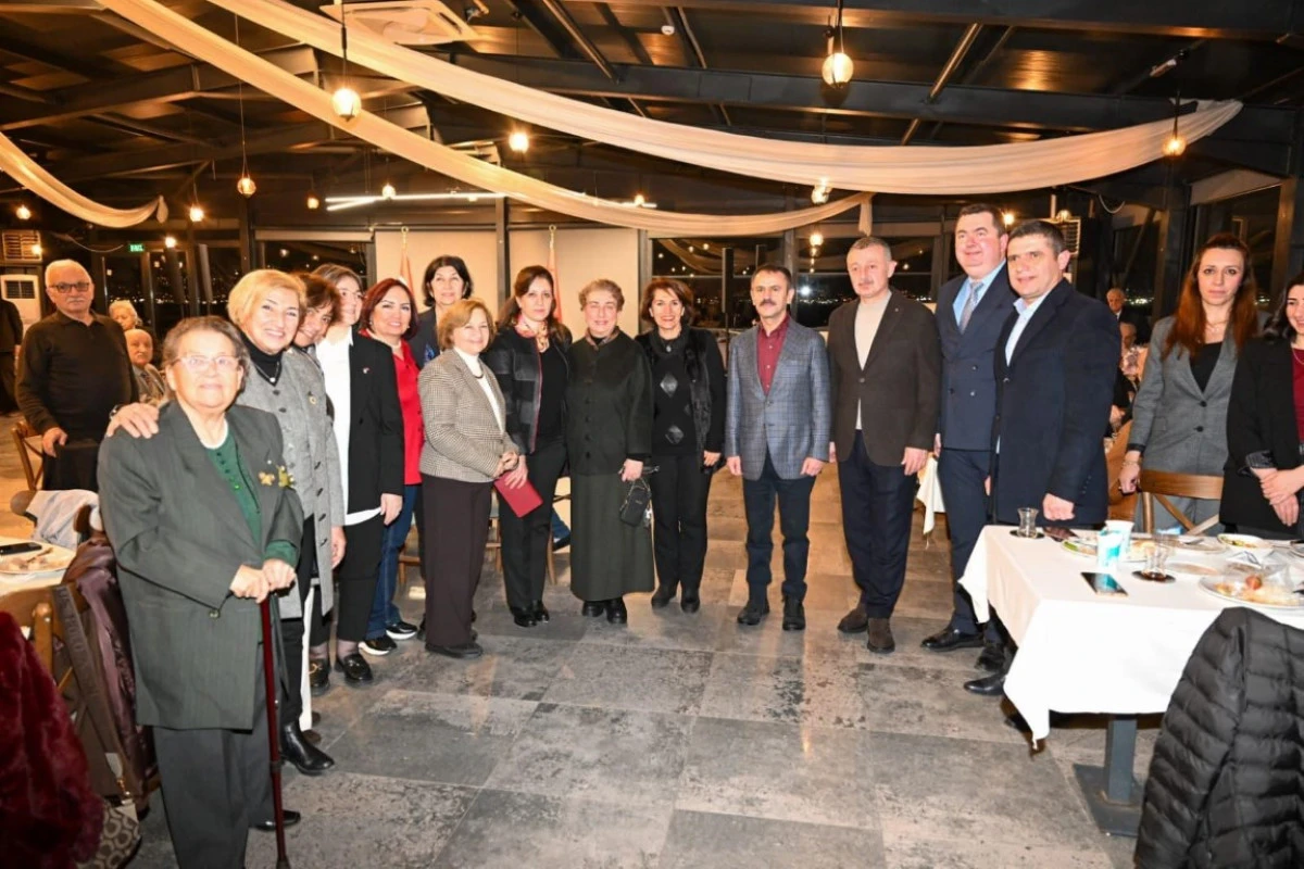 Kocaeli Protokol&uuml; Huzurevi Sakinleriyle İftarda Buluştu