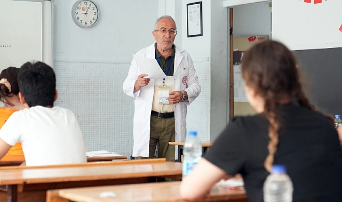 LGS sınavına 1 milyondan fazla &ouml;ğrenci girecek