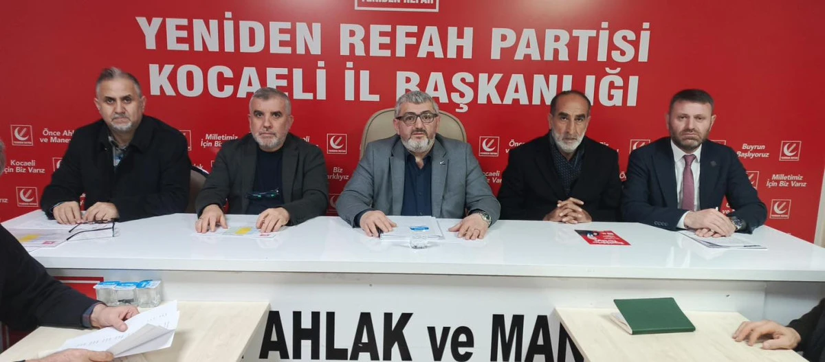 YENİDEN REFAH İL BAŞKANI AHMET EMRE AYDIN ; SORUMLULUKTAN KA&Ccedil;MAK SANA YAKIŞMAZ TAHİR BEY!"