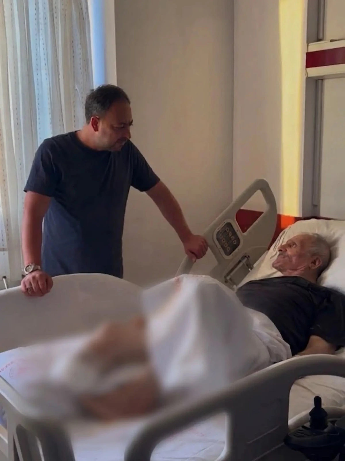 Yeniden Refah Partisi Darıca İl&ccedil;e Başkanlığı&rsquo;ndan Anlamlı Destek: Kemal Bey Ak&uuml;l&uuml; Arabasına Kavuştu