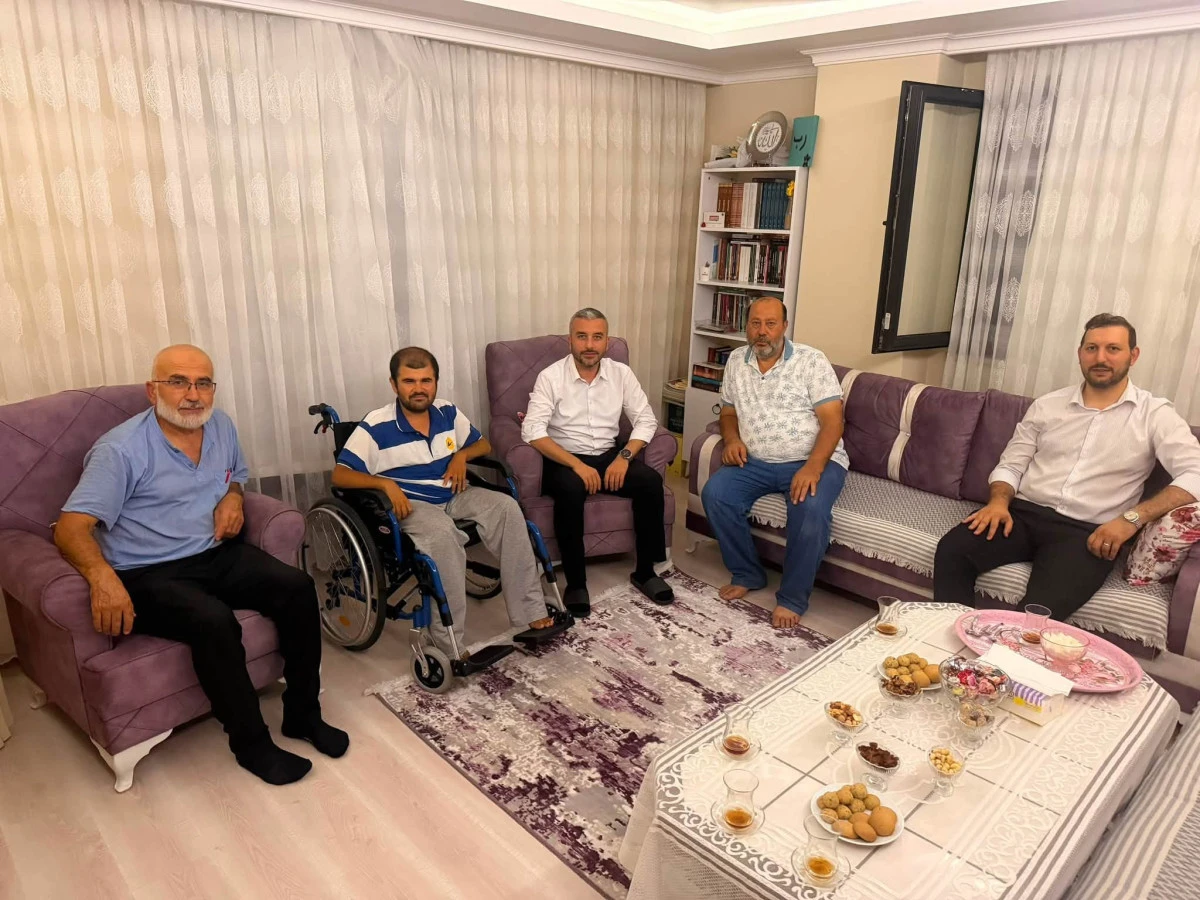 Yeniden Refah Partisi Gebze İl&ccedil;e Başkanlığı'ndan Engelli Vatandaşlar İ&ccedil;in 5 Maddelik &Ccedil;&ouml;z&uuml;m Paketi