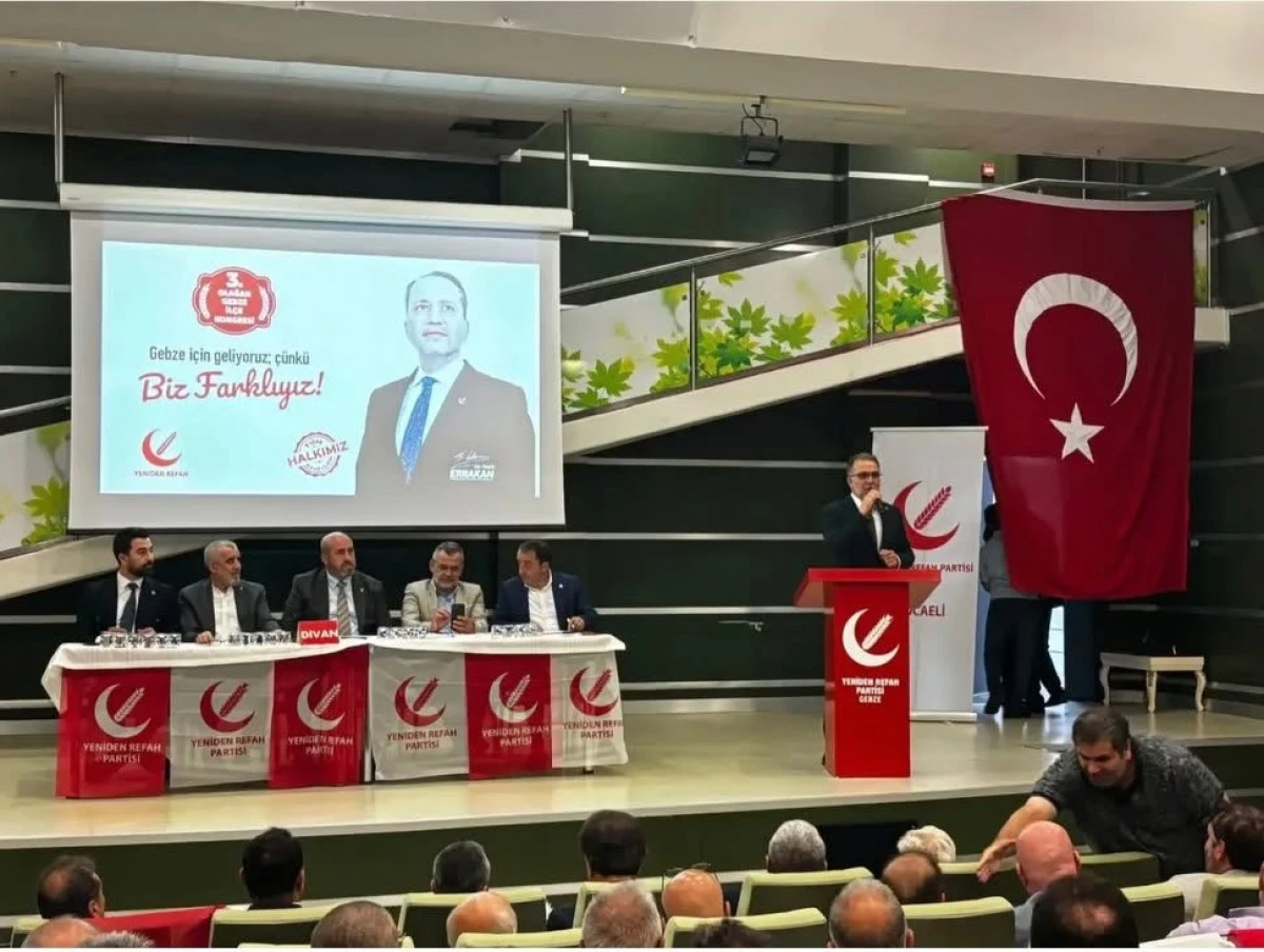 Yeniden Refah Partisi Gebzede G&ouml;vde G&ouml;sterisi 3 Olağan Kongre Ger&ccedil;ekleştirildi