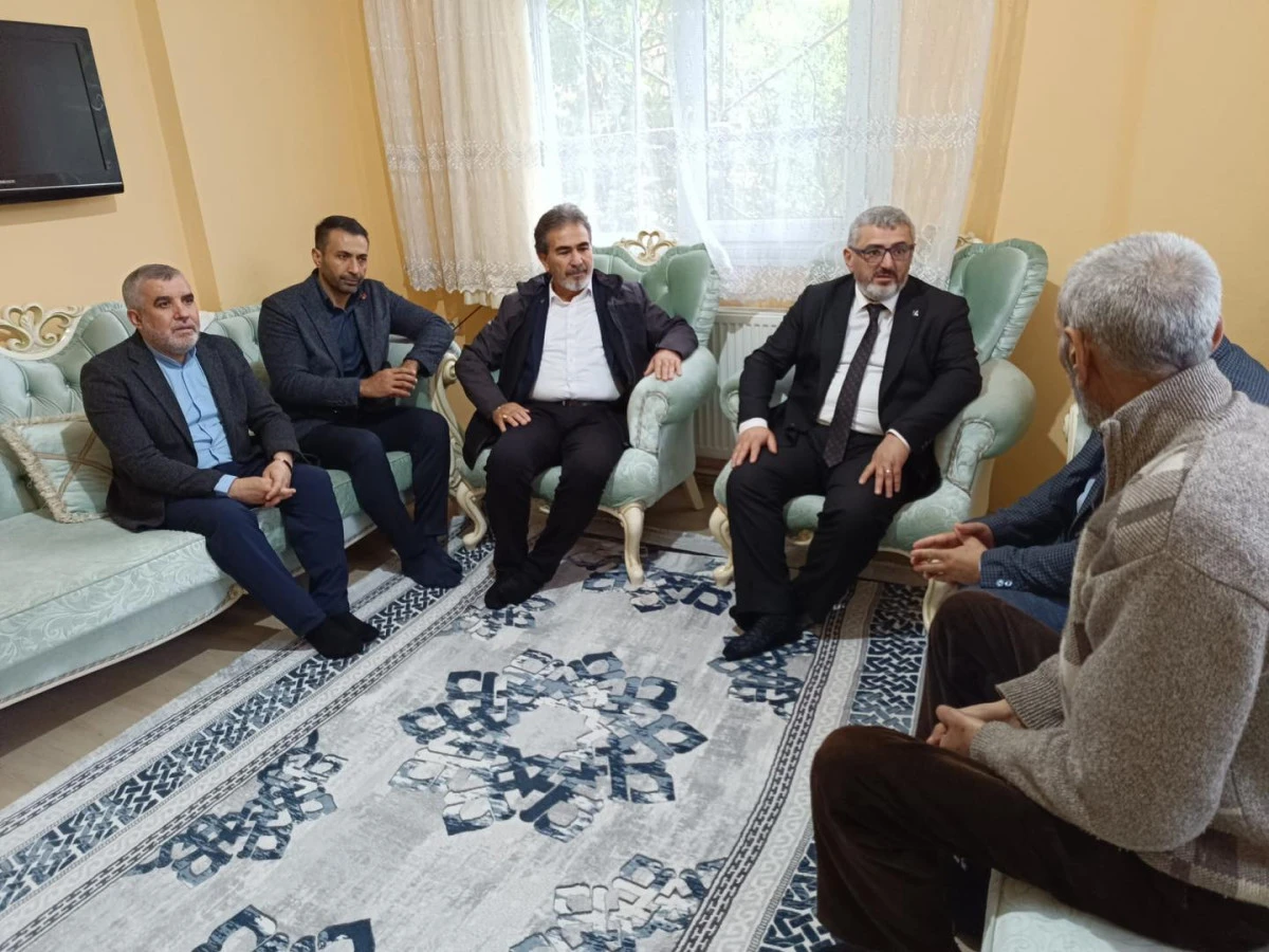 Yeniden Refah&rsquo;tan Dilovası&rsquo;ndaki Ailelere Taziye Ziyareti